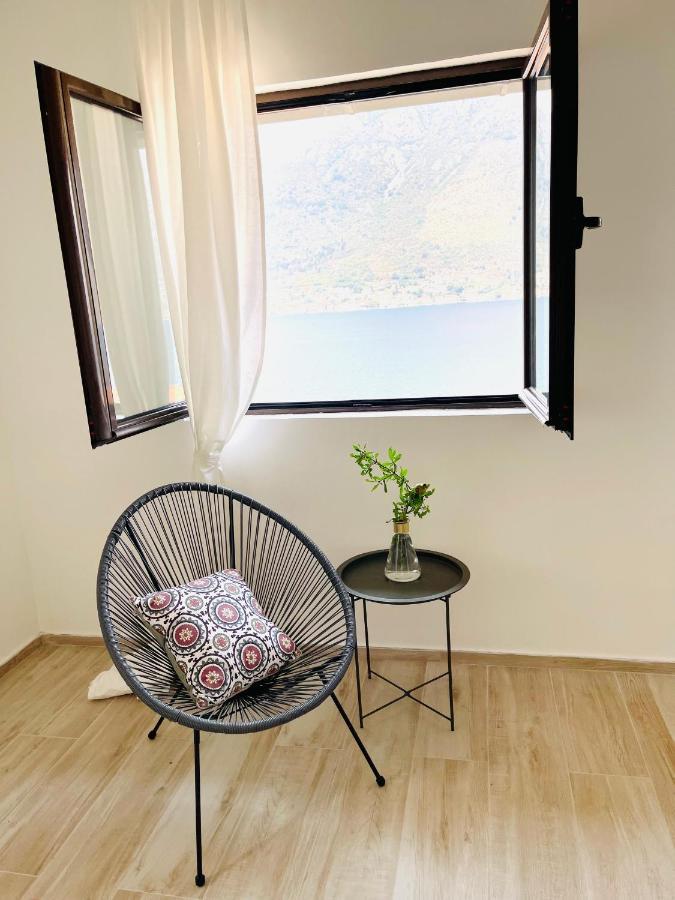 Chic Sea Front Apartment With Breathtaking Kotor Bay View دُنجِ ستُلِڤ المظهر الخارجي الصورة